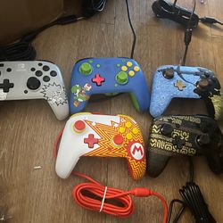 Nintendo Switch Controllers 