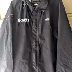 MEN'S WINDBREAKER 