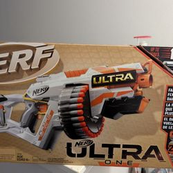 Nerf E6596 Ultra One Motorized Blaster
