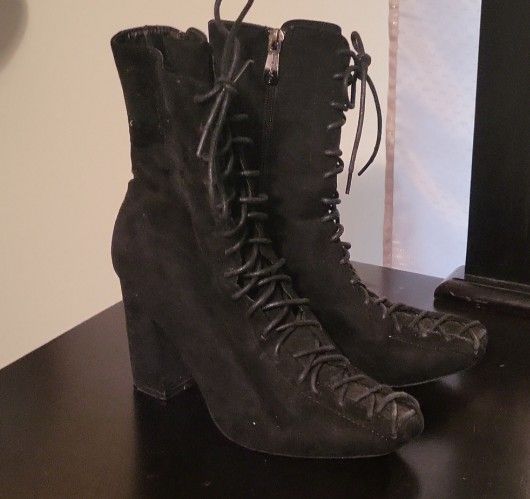 Cape Robbin Booties 