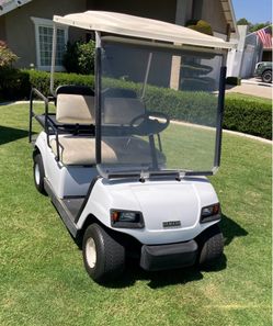 Yamaha Golf Cart