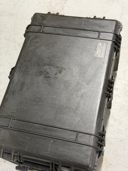 Pelican Case 1650 with foam inserts
