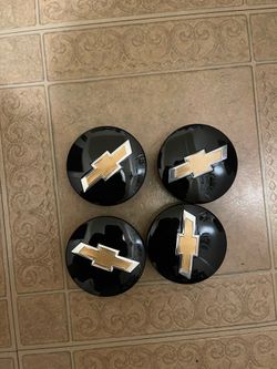 Center caps for Chevrolet. they fits    18 inch rims   20 inch rims   22 inch rims