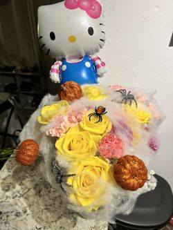Hello Kitty Flower Bouquet