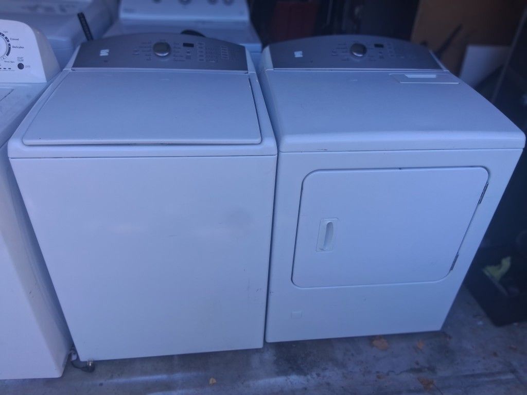Kenmore Washer And Gas Dryer 