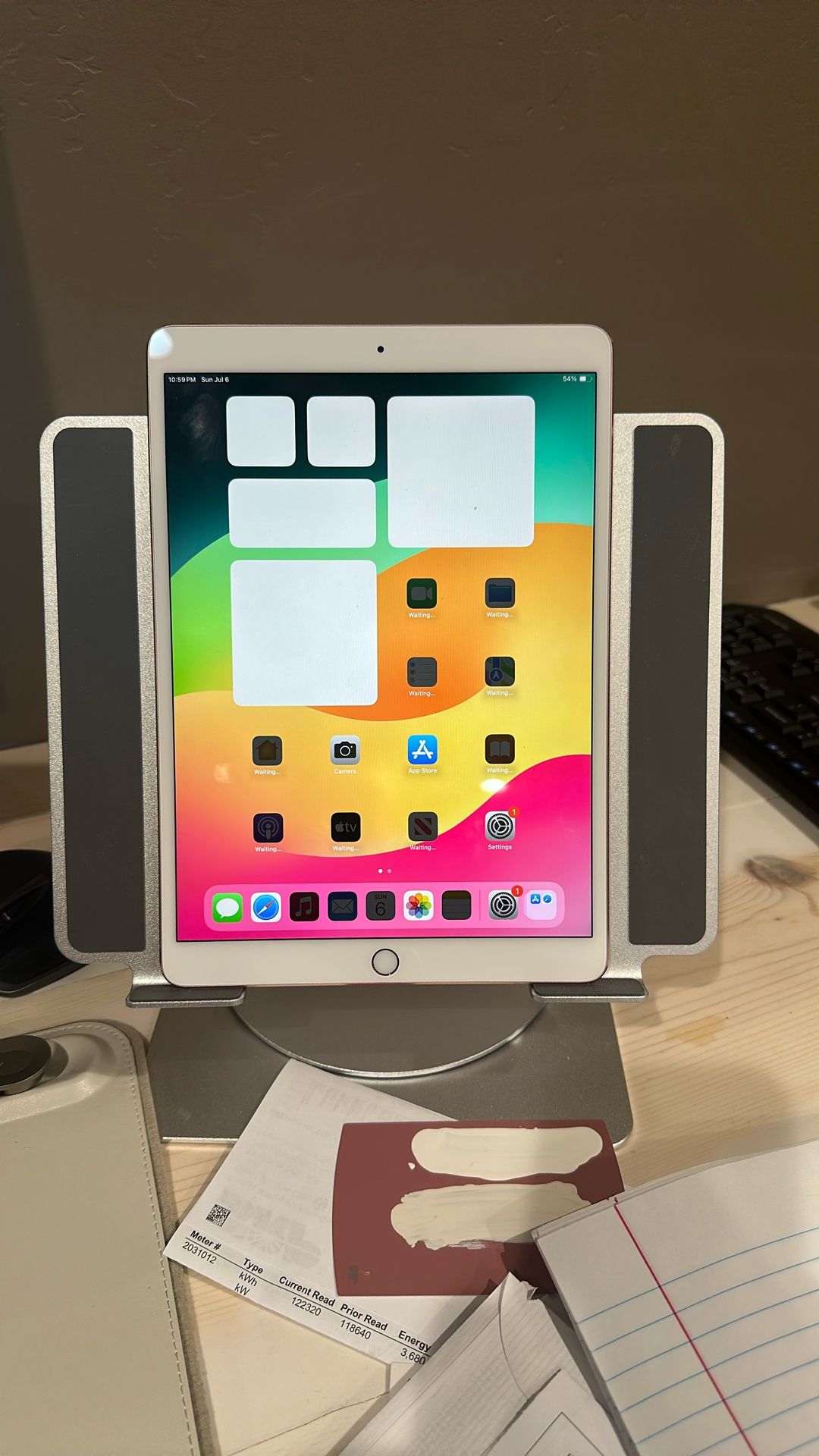 iPad A1701 512GB Rose Gold, Model FPGL2LL/A