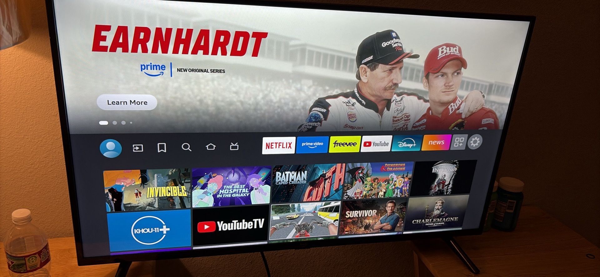 Amazon Fire TV 40" 2-Series (newest model), HD smart TV with Fire TV Alexa Voice Remote