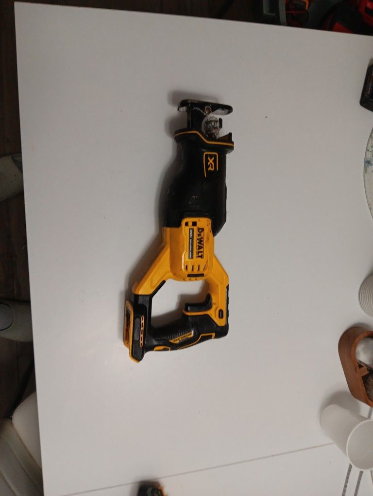 Dewalt Reciprocating Saw
