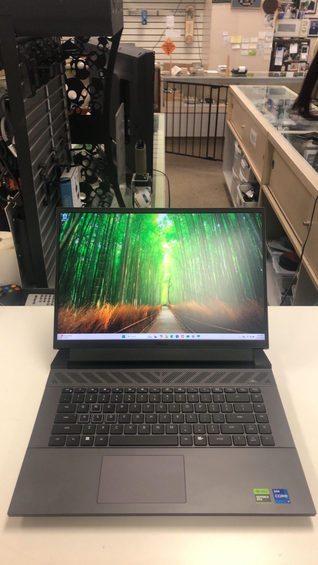 Dell G16 7630 i7 (13th Gen) RTX 4050
