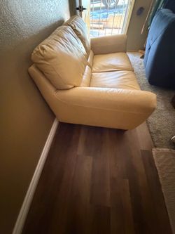 Love seat