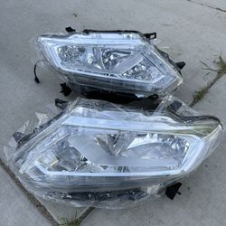 Nissan Rogue Headlights 14-16 New