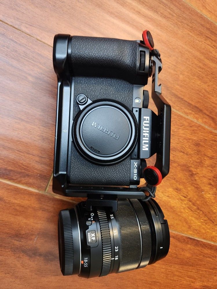 FUJIFILM X-S10/XS10 and 18-55mm Videographer Kit + accessories