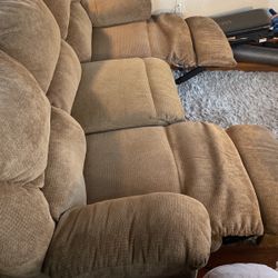 Phenomenal Reclining Comfortable Sleeper Couch