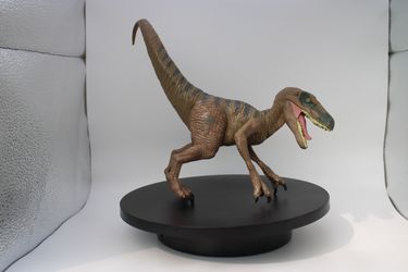 2015 Hasbro Jurassic World Velociraptor Delta