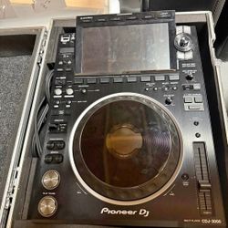 Set Of Pioneer And Speakers 