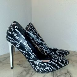 Shoedazzel Pumps 