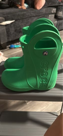 Crocs rain boots c13