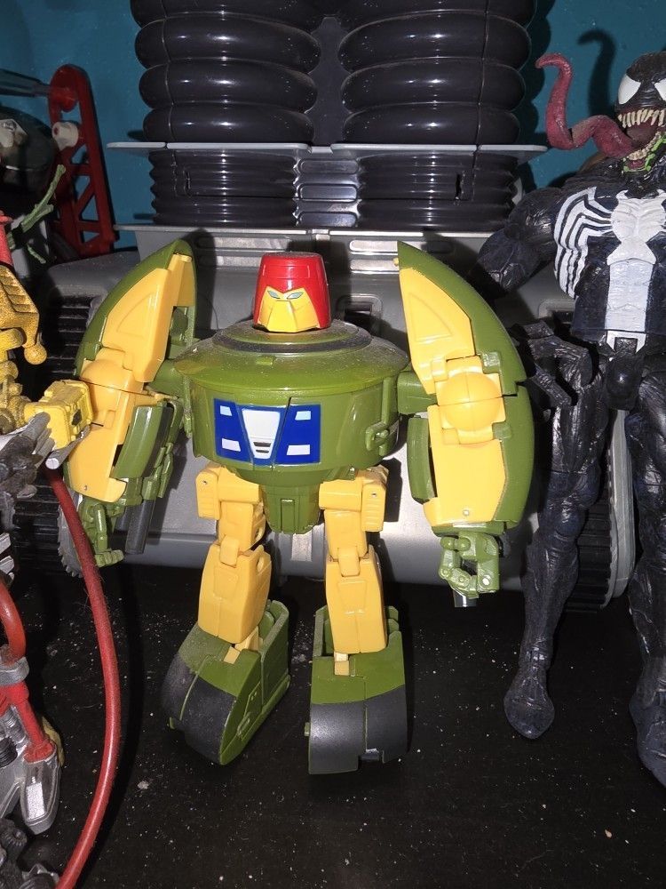 Transformers MMC Ocular Max Omni Cosmos