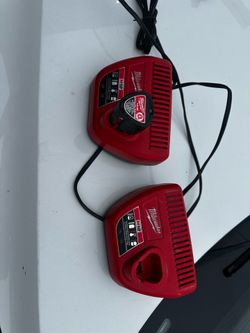 Milwaukee M12 charger