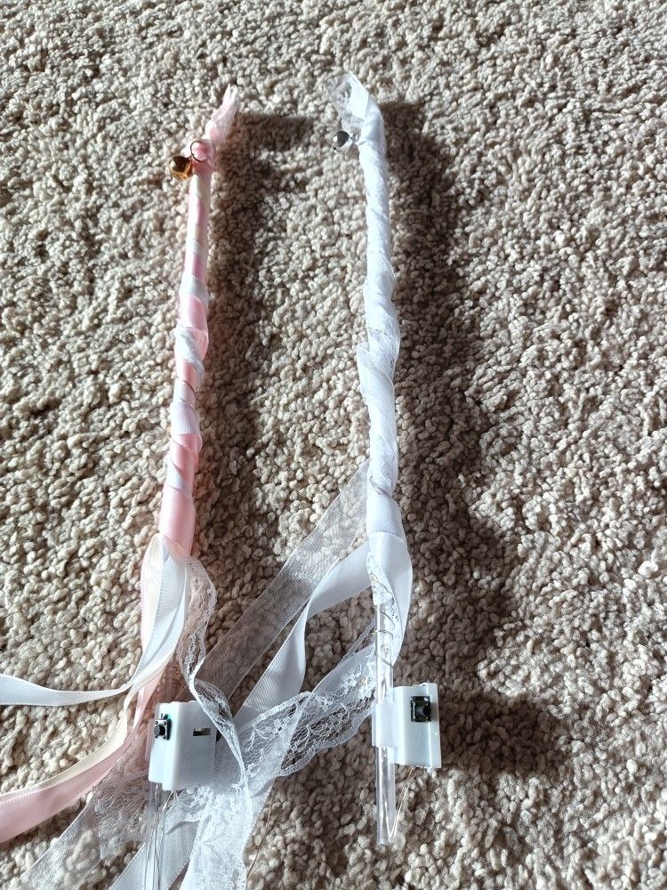 Light up Ribbon wands for party wedding holidays with fairy lights, jingle bells and ribbons attached $20 for 20 wands
Baskets available for $8 each
P