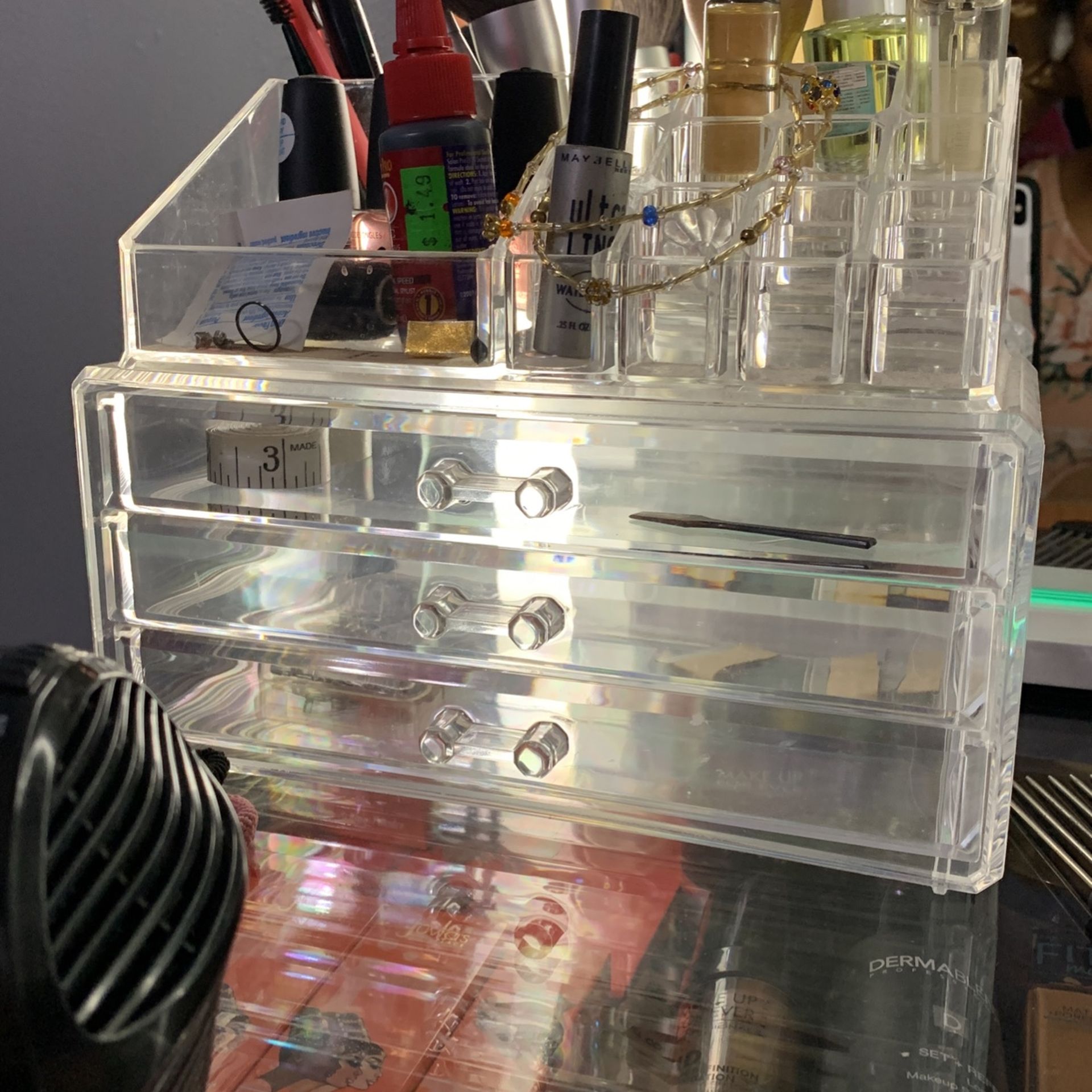 Tabletop Makeup Organizer