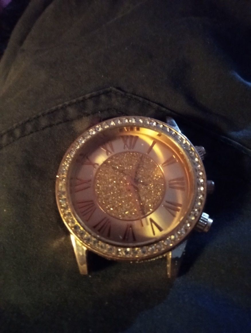 Rose Gold And Diamond Unisex Watch