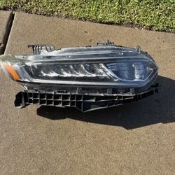 2018 Honda Accord Passenger Headlight