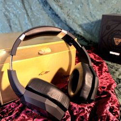 Wireless Over-the-Ear Headphones  - Wrapsody, Origaudio, 33ft Range, 10hr Playtime - North Glendale 