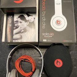 Beats By Dr. Dre Solo HD Special Edition Over Ears Headphones White