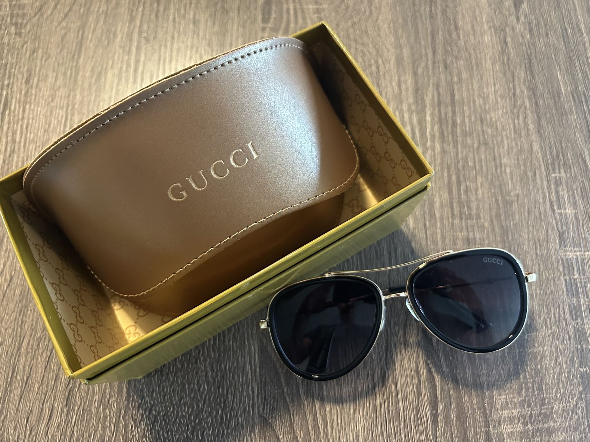 Gucci Sunglasses 