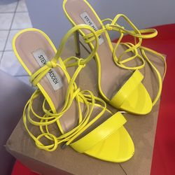 Shoes  Feet 6