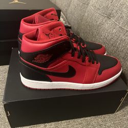 Jordan 1 Mid, Reverse Bred 2021, Size 11, New