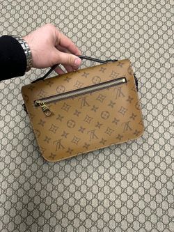 Women's Authentic Louis Vuitton Monogram Reverse Canvas Bag for