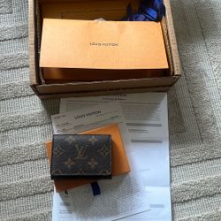 Louis Vuitton Card Holder 