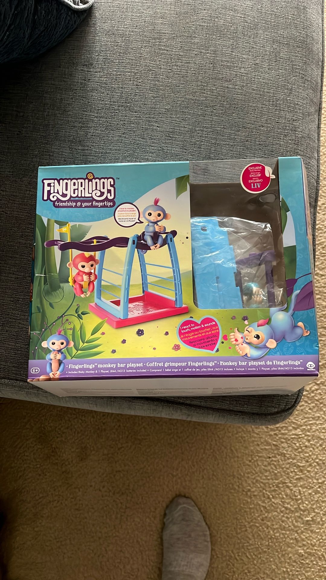 Fingerlings Work Station 