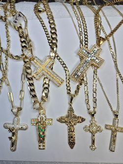 High Quality Jewelry Crosses and chain 14k Gold Laminated Hypoallergenic Waterproof Non Tarnish Excellent Quality