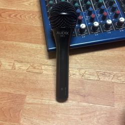 Audix Om2 And Mic Stand 