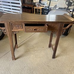 LARGE CENTER TABLE BRAND NEW 