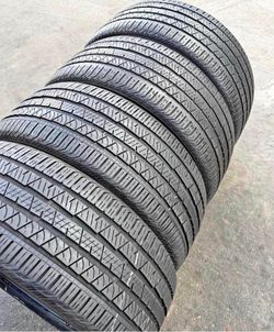 275/45/20 Continental vendo un set de llantas usadas excelente condiciones de vida las 4 ✅🤩I am selling a set of used tires, all 4 in excellent livin
