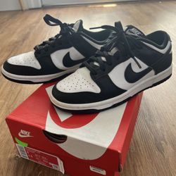 Nike Women’s Dunk Low Black & White Pandas Size 6W - 4.5M 