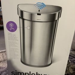 automatic trash can