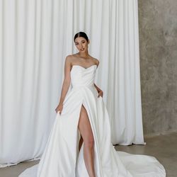 Dress Brand: Elysian Bridal