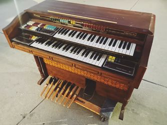 FREE Thomas Californian 281 Electronic Organ — Local Pickup