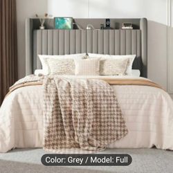 FULL SIZE BED GRAY