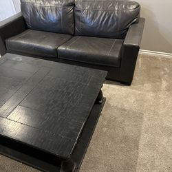 2 Sofas , 1 Coffee Table, 1 End Table