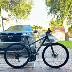 GT Mountain Bike 29 Inch Tires