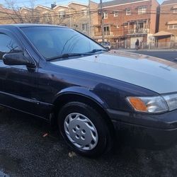 1999 TOYOTA CAMRY LE 