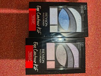 Revlon cat eyeshadow mini palette