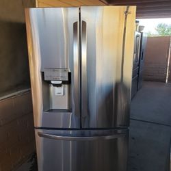 refrigerator LG frenchs doors stainless steel counter depht
