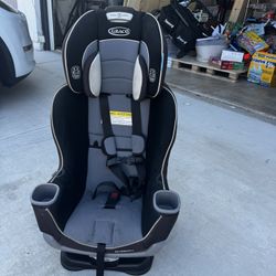 Graco Car Seat 